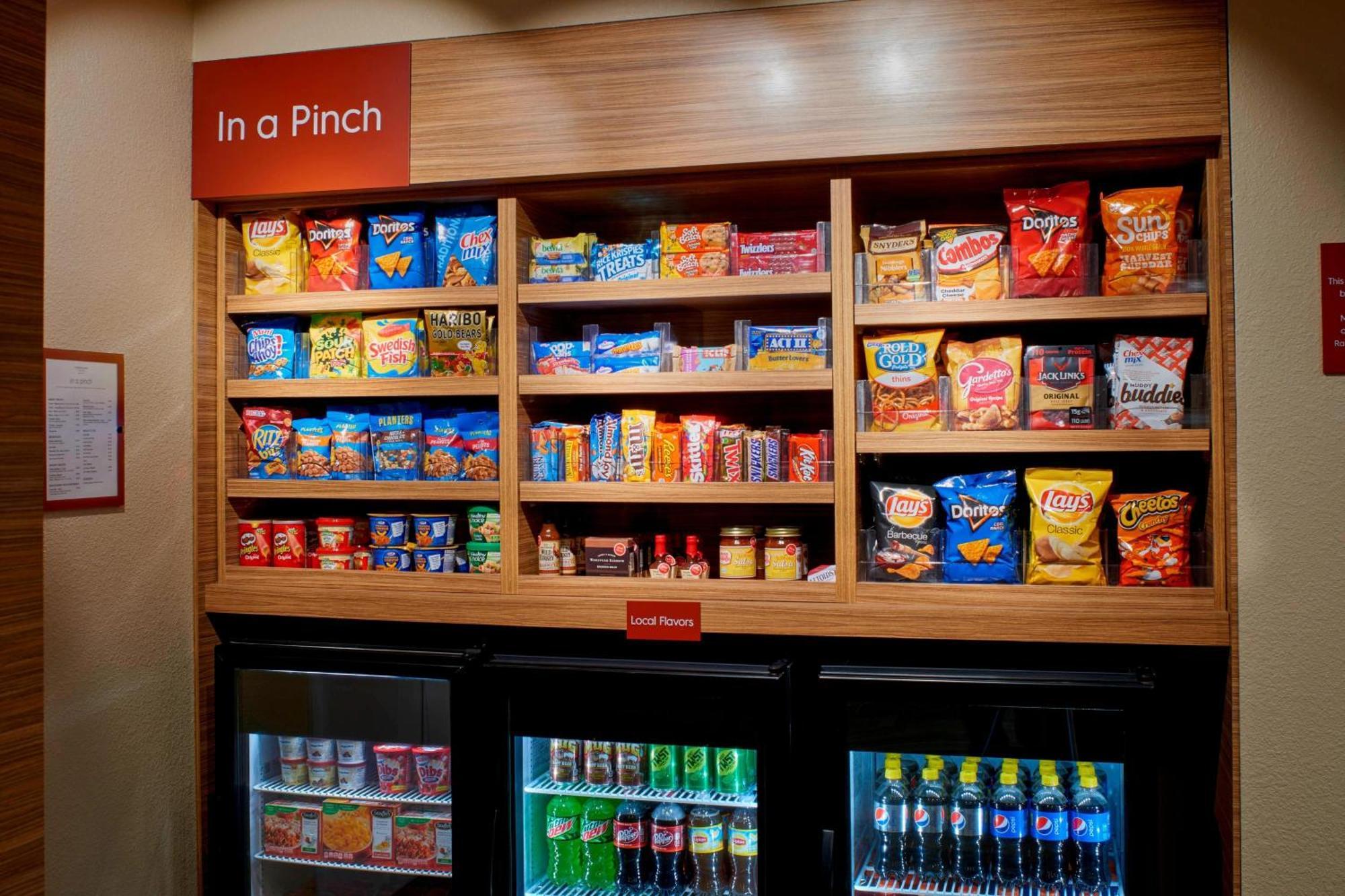 Towneplace Suites By Marriott Richmond Extérieur photo