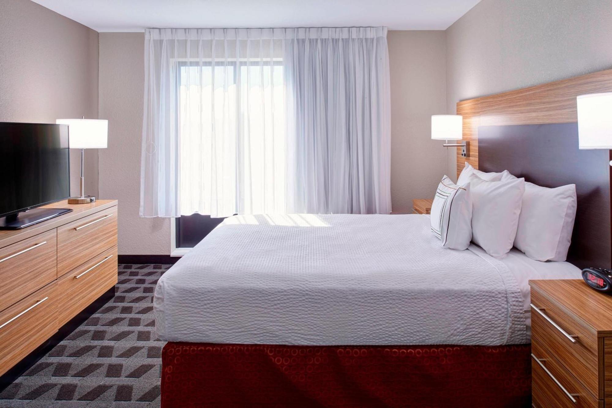 Towneplace Suites By Marriott Richmond Extérieur photo