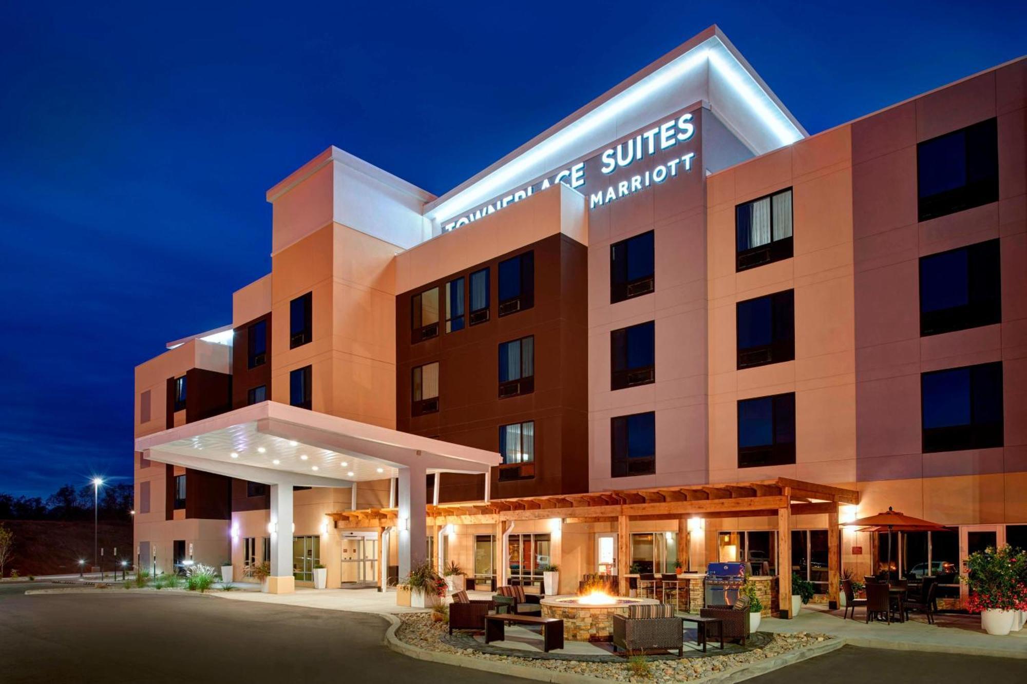 Towneplace Suites By Marriott Richmond Extérieur photo