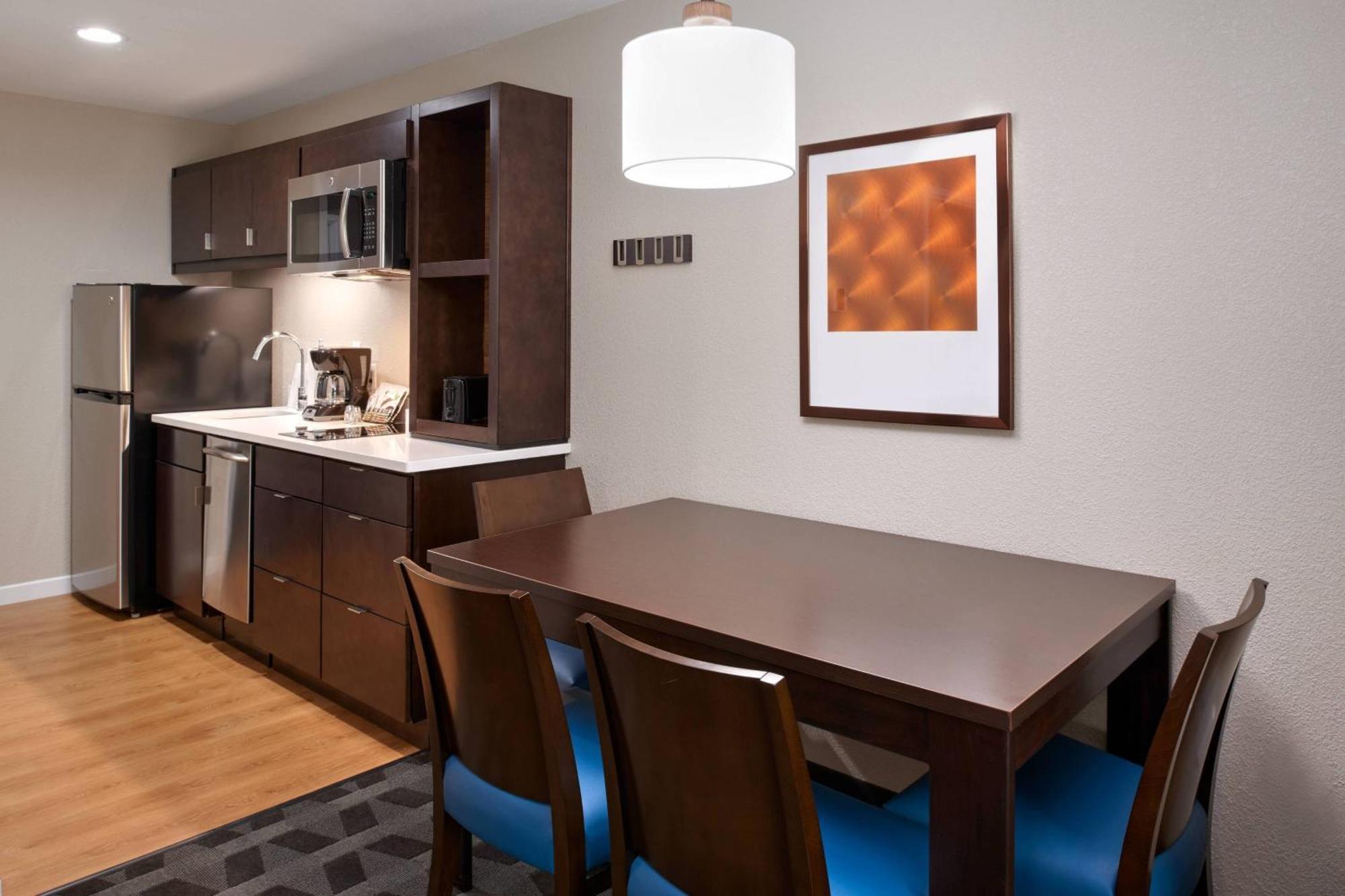 Towneplace Suites By Marriott Richmond Extérieur photo