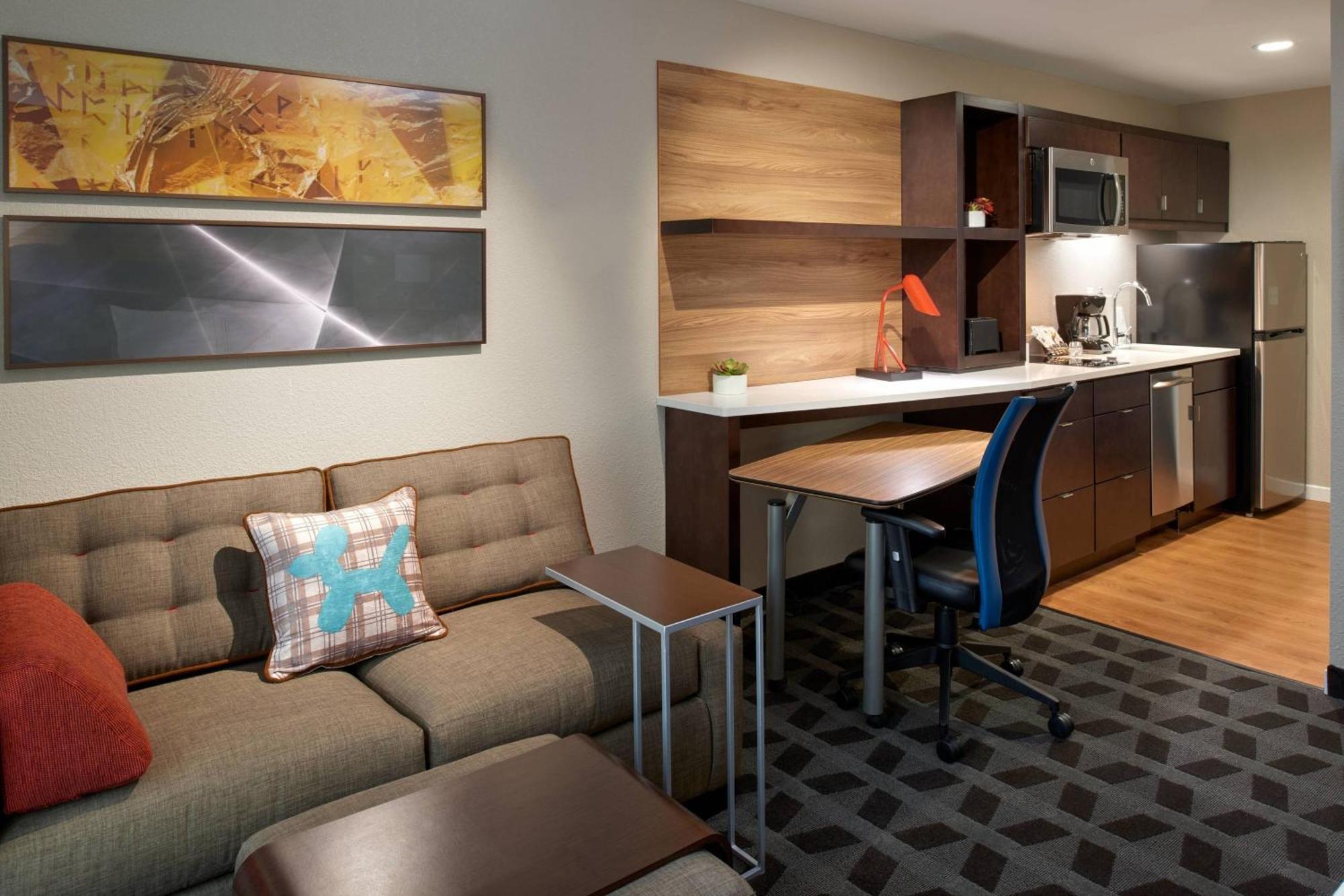 Towneplace Suites By Marriott Richmond Extérieur photo