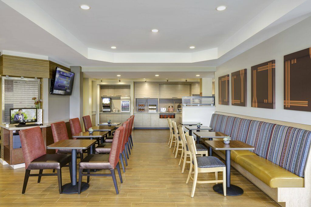 Towneplace Suites By Marriott Richmond Extérieur photo